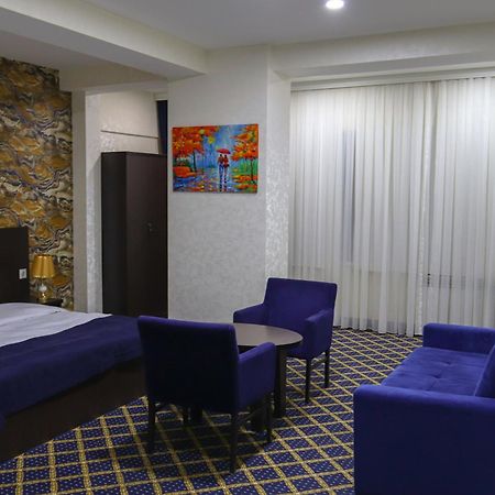 Kristal Inn Hotel Baku Exterior photo