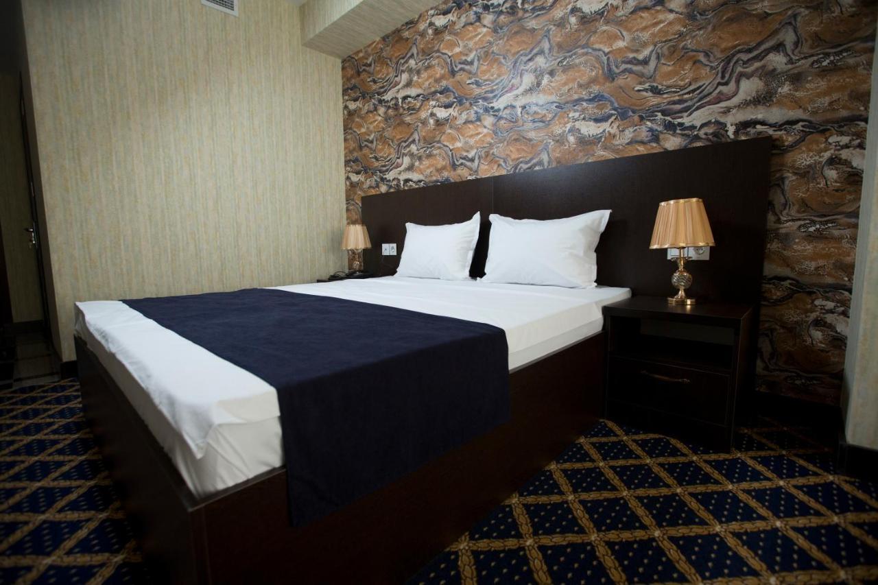Kristal Inn Hotel Baku Exterior photo